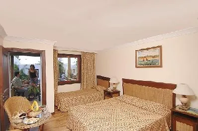 Club Phaselis Hotel 5*